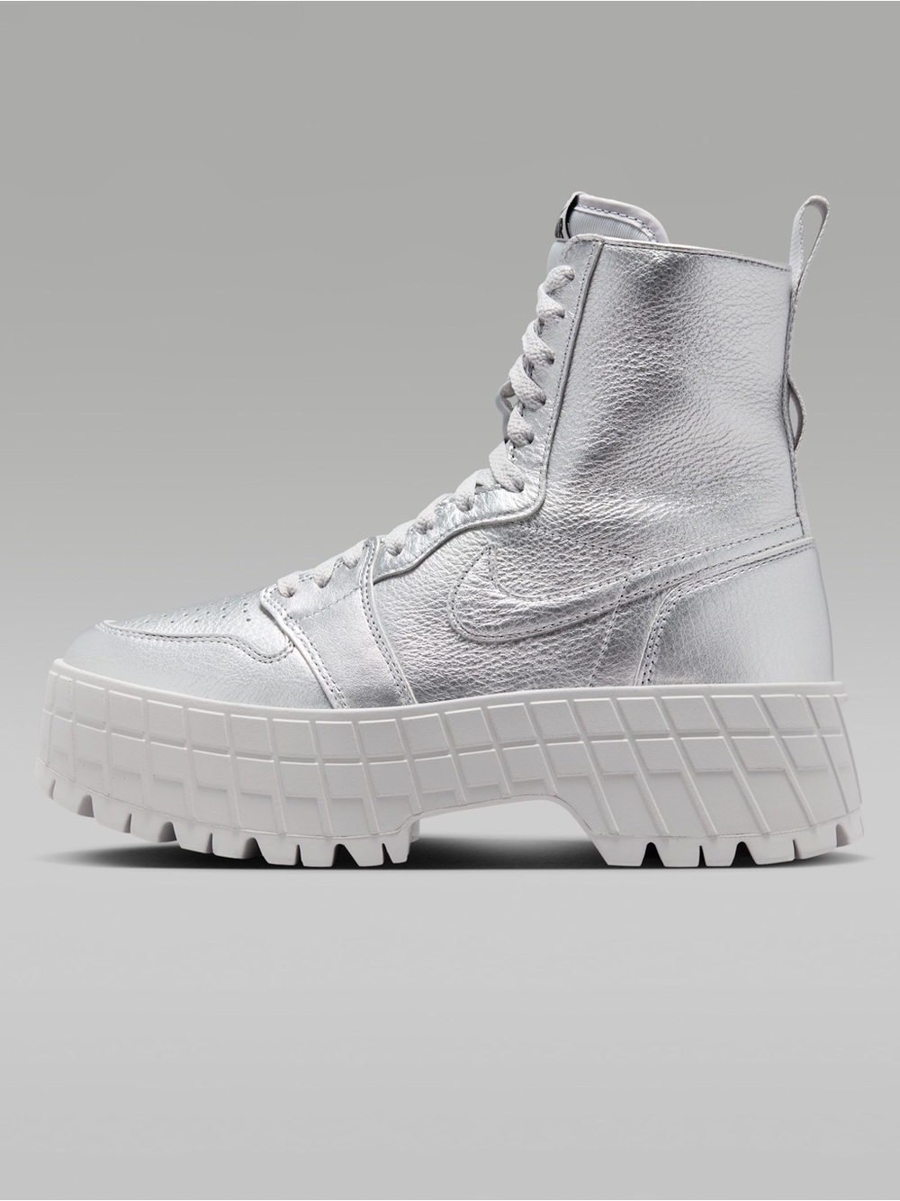 Nike Air Jordan 1 Brooklyn Boot Women’s Metallic Silver - FJ5737-002 Size 10